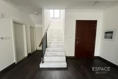 Townhouse de vânzare în Dubai, EAU 3 dormitoare, 208 mp.  №737869 - poză 5