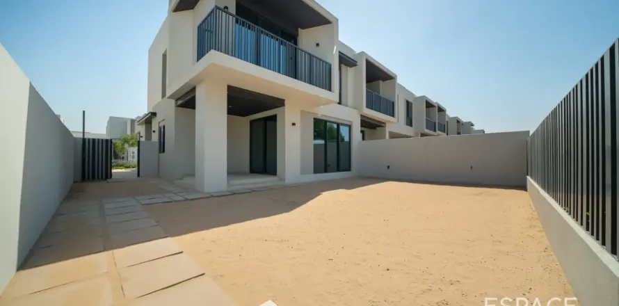 Villa Jebel Ali, Dubaijā, AAE 4 istabas, 286 m2 Nr. 738151