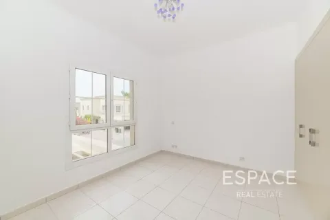 Villa para arrendamento em The Springs, Dubai, EAU 3 quartos, 270 m2 № 738154 - foto 13