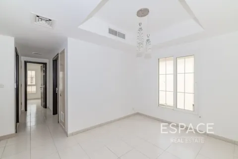 Villa para arrendamento em The Springs, Dubai, EAU 3 quartos, 270 m2 № 738154 - foto 5