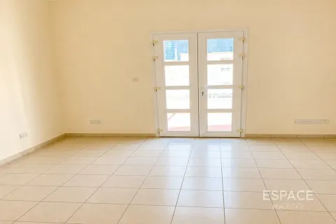 Villa en alquiler en Meadows, Dubai, EAU 3 dormitorios, 320 m2 № 738152 - foto 6