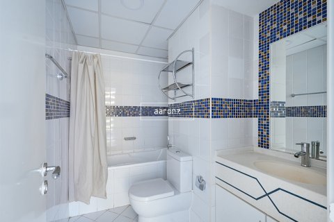 Byt v Jumeirah Lake Towers, Dubai, SAE 1 ložnice, 70.6 m² Č.: 630829 - fotografie 10
