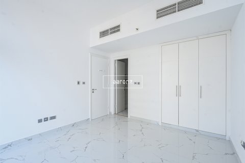 Byt v Jumeirah Lake Towers, Dubai, SAE 1 ložnice, 70.6 m² Č.: 630829 - fotografie 3