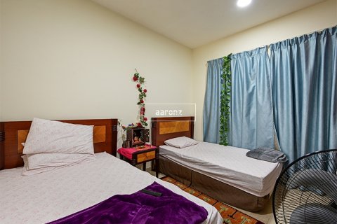 Apartment in Jumeirah Lake Towers, Dubai, UAE 2 bedrooms, 64.1 sq.m. № 630830 - photo 6