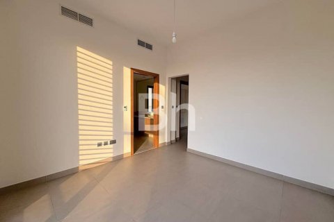 Villa te huur in Dubai Hills Estate, Dubai, VAE 4 slaapkamers, 301 vr.m., nr 643853 - foto 8