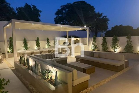 Villetta a schiera in vendita a Arabian Ranches, Dubai, EAU 2 camere da letto, 178 mq. № 643856 - foto 1