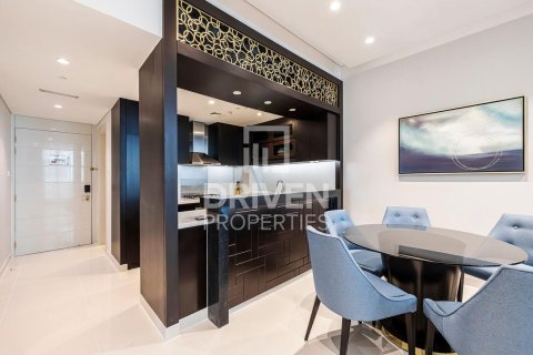 דירה להשכרה ב Downtown Dubai (Downtown Burj Dubai), Dubai, איחוד האמירויות 2 חדרי שינה, 158 מ"ר, מספר 684389 - תמונה 14