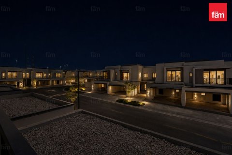 Townhouse de închiriat în Jebel Ali, Dubai, EAU 4 dormitoare, 336 mp.  №739863 - poză 17