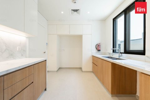 Townhouse de închiriat în Jebel Ali, Dubai, EAU 4 dormitoare, 336 mp.  №739863 - poză 14