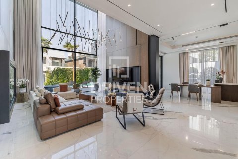 Villa en venta en Jumeirah, Dubai, EAU 5 dormitorios, 898.47 m2 № 741874 - foto 3