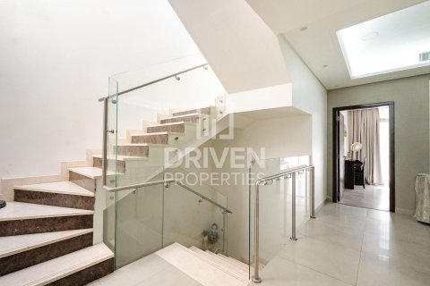 Villa te koop in Jumeirah Village Circle, Dubai, VAE 4 slaapkamers, 293.48 vr.m., nr 744254 - foto 16