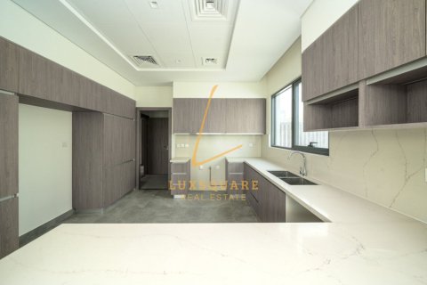 Вилла Al Furjan, Дубай, БАӘ-да 4 жатын бөлмелер, 480 м² № 729558 - фото 8