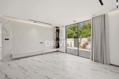 Villa en alquiler en The Villa, Dubai, EAU 6 dormitorios, 627 m2 № 759589 - foto 5