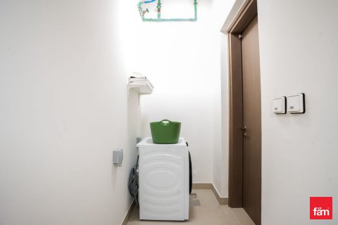 Villa para arrendamento em Dubai, EAU 4 quartos, 398 m2 № 687554 - foto 14