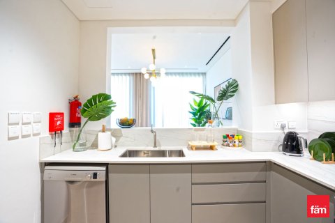 Villa para arrendamento em Dubai, EAU 4 quartos, 398 m2 № 687554 - foto 13