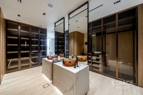 Villa en venta en Palm Jumeirah, Dubai, EAU 5 dormitorios, 505 m2 № 737943 - foto 10