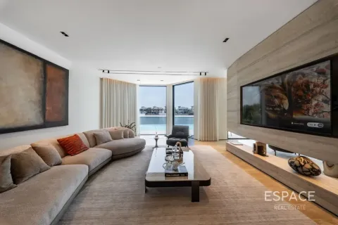 Villa en venta en Palm Jumeirah, Dubai, EAU 5 dormitorios, 505 m2 № 737943 - foto 18