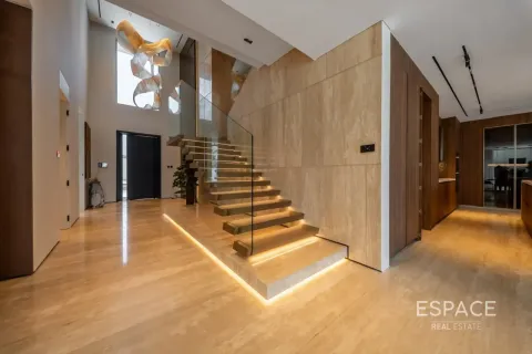 Villa en venta en Palm Jumeirah, Dubai, EAU 5 dormitorios, 505 m2 № 737943 - foto 16