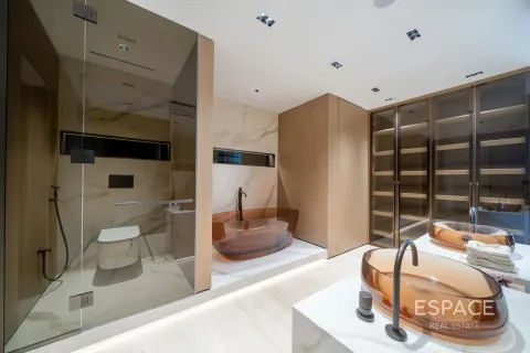 Villa en venta en Palm Jumeirah, Dubai, EAU 5 dormitorios, 505 m2 № 737943 - foto 15