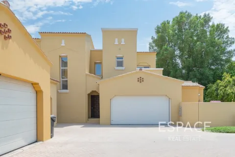 Villa en venta en Arabian Ranches, Dubai, EAU 4 dormitorios, 287 m2 № 737941 - foto 4