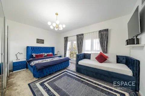 Villa zum Verkauf in Meadows, Dubai, VAE 4 Schlafzimmer, 337 m2 Nr. 737945 - Foto 12