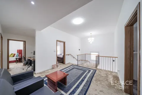 Villa zum Verkauf in Meadows, Dubai, VAE 4 Schlafzimmer, 337 m2 Nr. 737945 - Foto 10