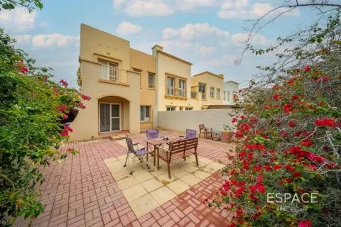 Villa en venta en The Springs, Dubai, EAU 2 dormitorios, 167 m2 № 737944 - foto 12