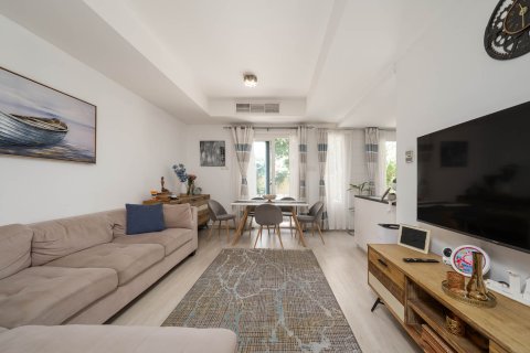 Řadový dům v The Springs, Dubai, SAE 2 ložnice, 172.51 m² Č.: 750093