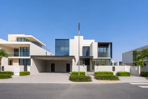 Villa itt: Dubai Hills Estate, EAE, 5 hálószoba, 649.02 m², azonosító: 750094