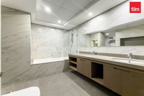 Apartament në Al Satwa, Dubai, Emiratet e Bashkuara Arabe 3 dhoma gjumi, 245 m2. № 769262 - Foto 21