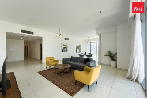 Apartament në Al Satwa, Dubai, Emiratet e Bashkuara Arabe 3 dhoma gjumi, 245 m2. № 769262 - Foto 2