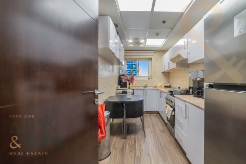 Müüa korter asukohaga Dubai Sports City, Dubai, AÜE: 2 magamistoaga, 107 m² Nr 648479 - pilt 3