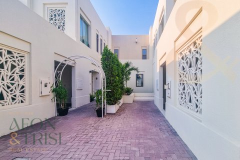 Townhouse in Reem, Dubai, UAE 3 bedrooms, 315 sq.m. № 648473 - photo 3