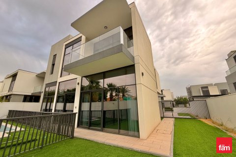Vila v Al Furjan, Dubai, SAE 4 spálne, 521.9 m2 č. 699849 - Fotografia 11