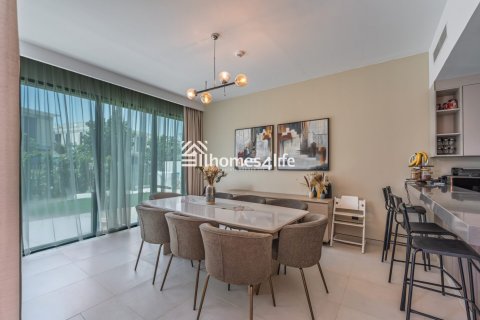 Βίλα σε Tilal Al Ghaf, Dubai, ΗΑΕ 4 υπνοδωμάτια, 579 τ.μ. Αρ. 714151 - φωτογραφία 8