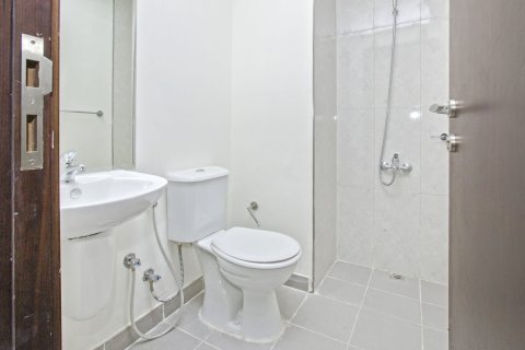 Shtëpi në qytet në Mudon, Dubai, Emiratet e Bashkuara Arabe 3 dhoma gjumi, 187 m2. № 679243 - Foto 10