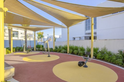 Shtëpi në qytet në Mudon, Dubai, Emiratet e Bashkuara Arabe 3 dhoma gjumi, 187 m2. № 679243 - Foto 24