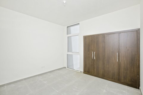 Shtëpi në qytet në Mudon, Dubai, Emiratet e Bashkuara Arabe 3 dhoma gjumi, 187 m2. № 679243 - Foto 17