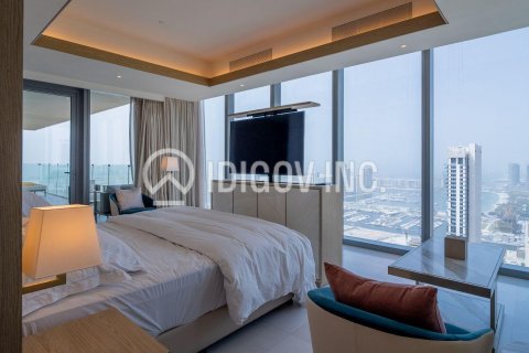 Apartment in Jumeirah Beach Residence, Dubai, UAE 2 bedrooms, 149 sq.m. № 633542 - photo 1