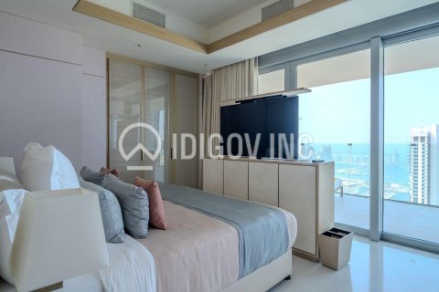 Apartment in Jumeirah Beach Residence, Dubai, UAE 2 bedrooms, 149 sq.m. № 633542 - photo 11