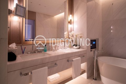 Apartment in Jumeirah Beach Residence, Dubai, UAE 2 bedrooms, 149 sq.m. № 633542 - photo 6