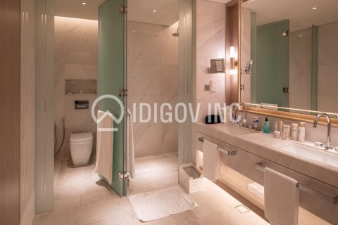 Apartment in Jumeirah Beach Residence, Dubai, UAE 2 bedrooms, 149 sq.m. № 633542 - photo 5