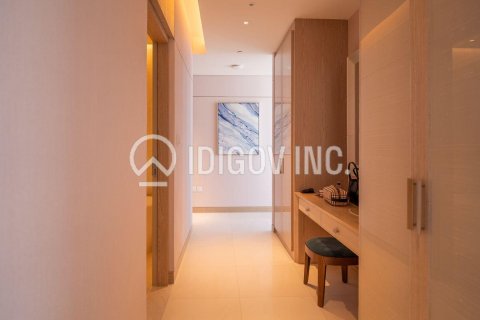Apartment in Jumeirah Beach Residence, Dubai, UAE 2 bedrooms, 149 sq.m. № 633542 - photo 16