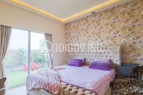 Dubai South (Dubai World Central), Dubai, UAE의 판매용 타운하우스 침실 3개, 227제곱미터 번호 633541 - 사진 13