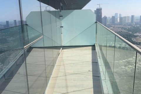 Apartment in Jumeirah Village Circle, Dubai, UAE 2 bedrooms, 108 sq.m. № 633540 - photo 2