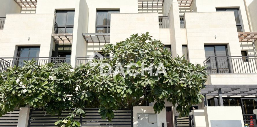 Вилла в Джумейра Вилладж Серкл, Дубай, ОАЭ 4 спальни, 358м2 № 758647