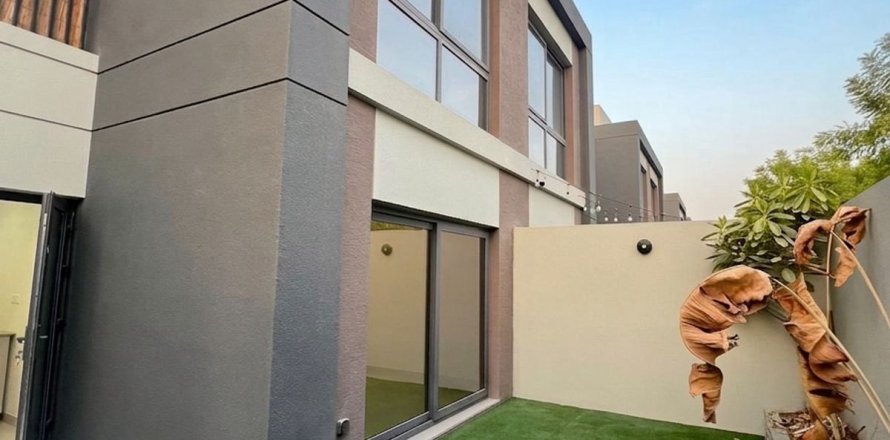Vila v Dubai, SAE 2 ložnice, 131.2 m² Č.: 760249