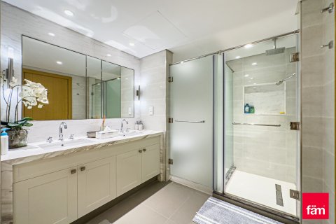 Apartament de vânzare în Downtown Dubai (Downtown Burj Dubai), Dubai, EAU 2 dormitoare, 152.9 mp. №766312 - poză 17