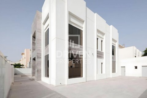 וילה להשכרה ב Jumeirah, Dubai, איחוד האמירויות  4 חדרי שינה, 668.9 מ"ר, מספר 747041 - תמונה 19