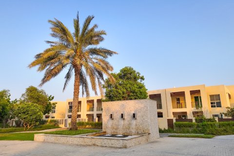Ras Al Khaimah、UAE にあるタウンハウス販売中 3ベッドルーム、316 m2、No734716 - 写真 16